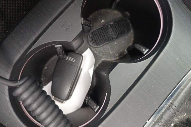 Used Audi A3 2020 Limousine 35 TFSI Sporty Version China VI Vehicle Key