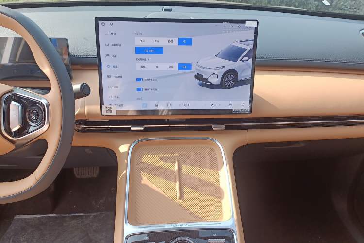 Used Geely Galaxy Galaxy Xingjian 7 EM-i 2025 120km Launch+ Version