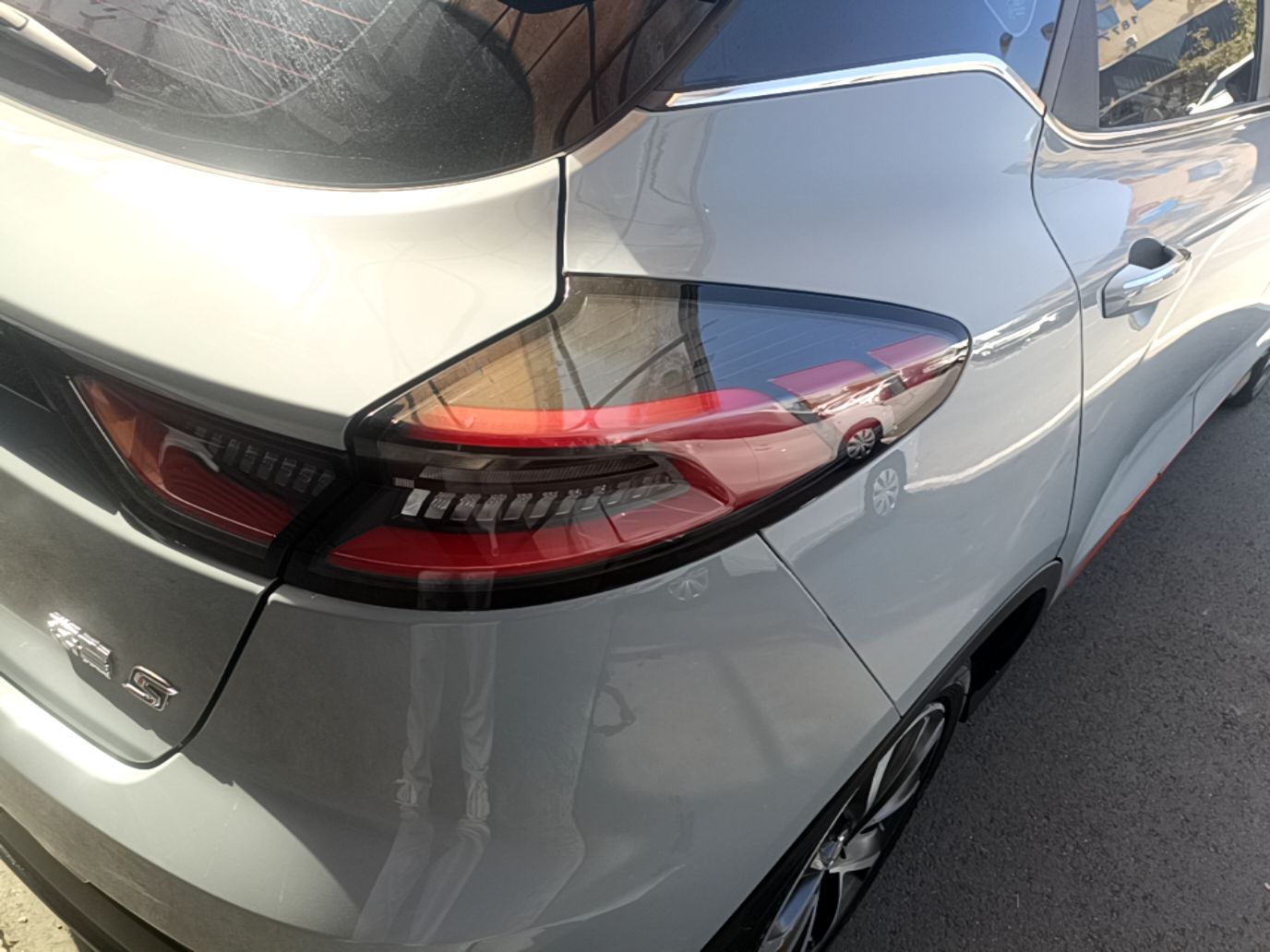 Geely Auto Emgrand S 2022 1.4T CVT Crossover Player Edition — снимка 9