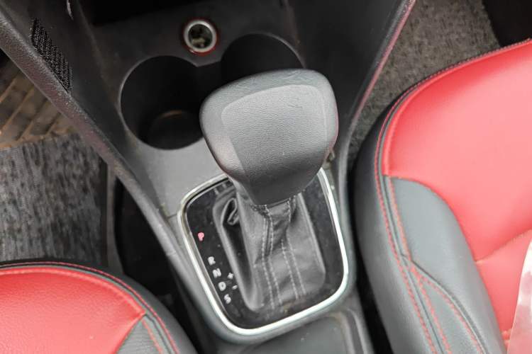 Used Volkswagen Polo 2014 1.6L Cross Polo Automatic