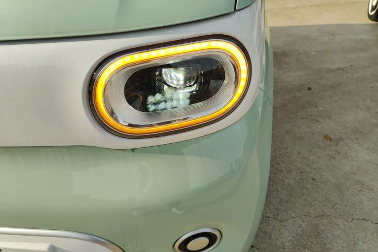 Used Wuling Hongguang MINIEV 2024 3rd Generation 215km Youth Edition
