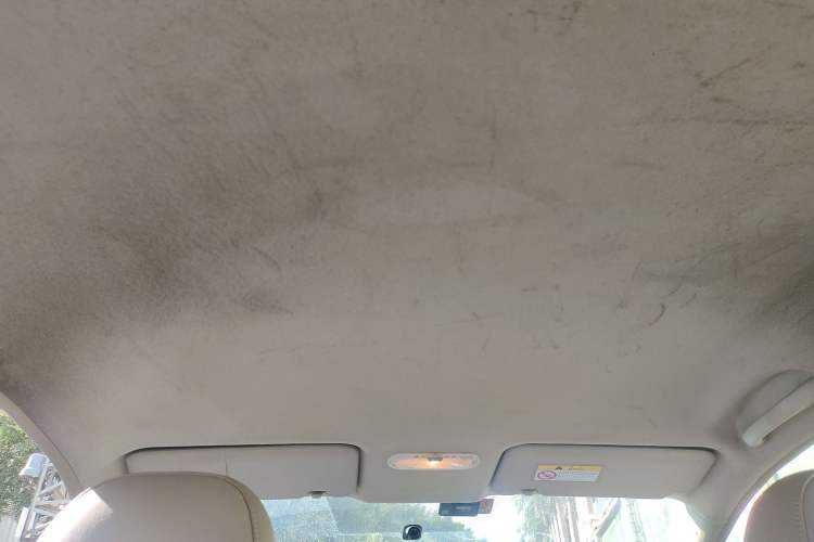 Used Venucia D50 2013 1.6L Manual Fashion Edition