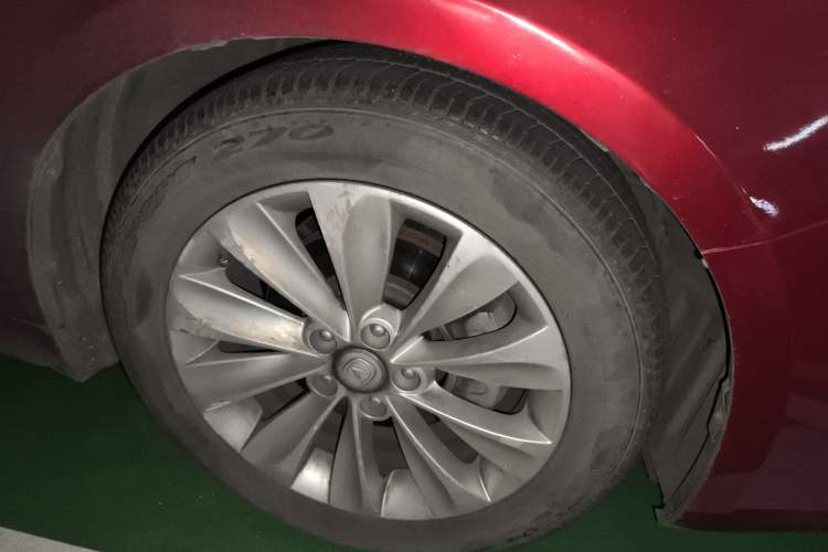 Used CHANGAN Raeton 2013 1.8T Automatic Prestige Model China IV Standard
