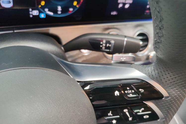 Used Mercedes-Benz E-Class 2021 Restyled E 300 L Sporty and Stylish Edition
