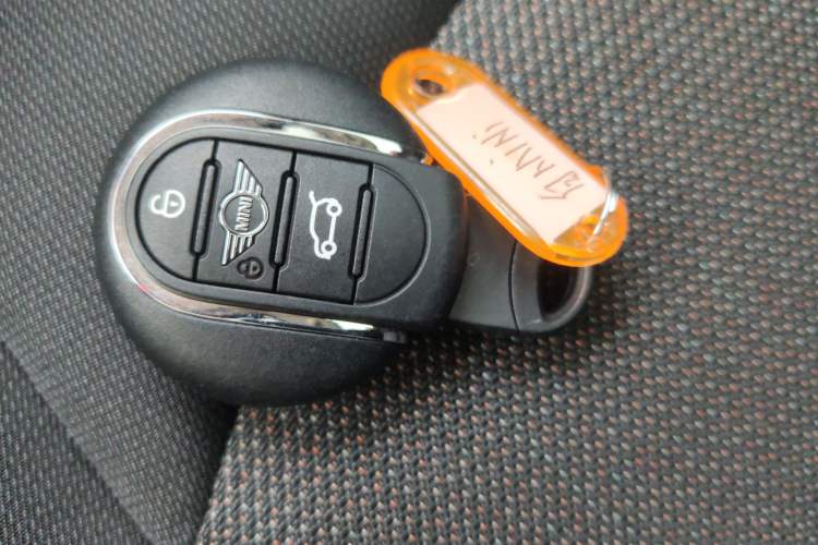 Used MINI 2023 1.5T ONE
