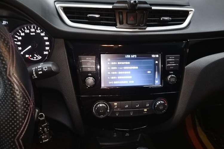 Used Nissan Qashqai 2017 2.0L CVT Smart Enjoyment Version China VI Standard