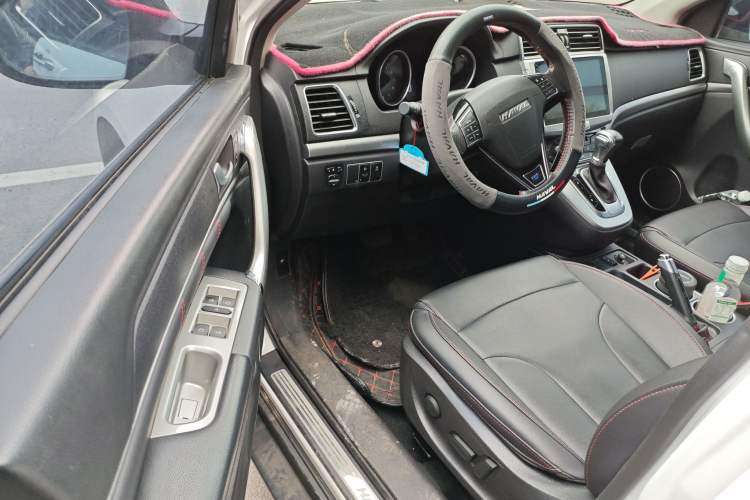 Used Haval H6 2017 Blue Label Sport Edition 1.5T Automatic Two-Wheel Drive Luxury Model
