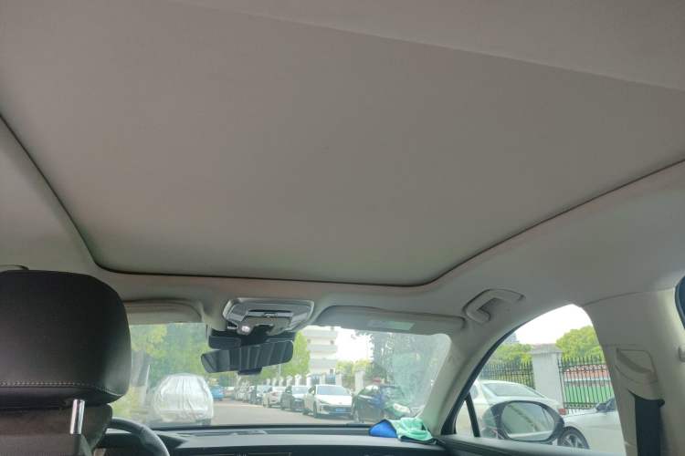 Used Hongqi H5 2023 1.5T DCT Smart Connect Flagship Edition