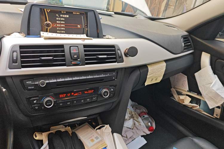 Used BMW 3 Series 2013 320i Sport Edition