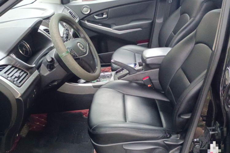 Used SsangYong Korando 2013 2.0L Gasoline Two-Wheel Drive Automatic Elite Edition Left Front Seat