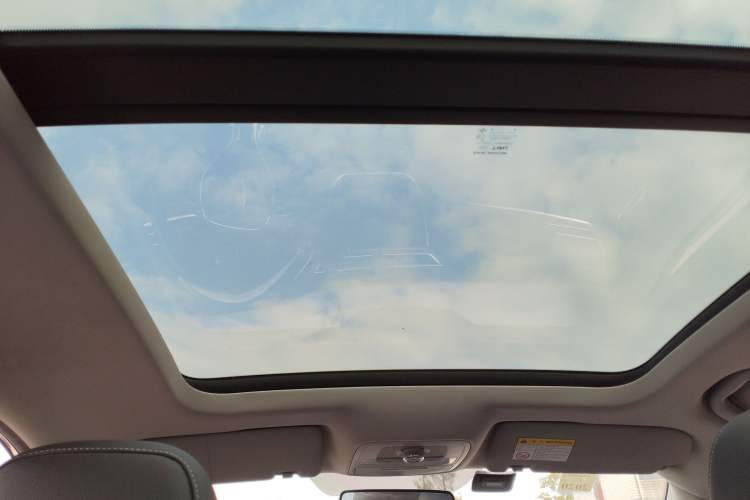 Used Roewe RX3 2018 1.6L CVT Internet Smart Edition