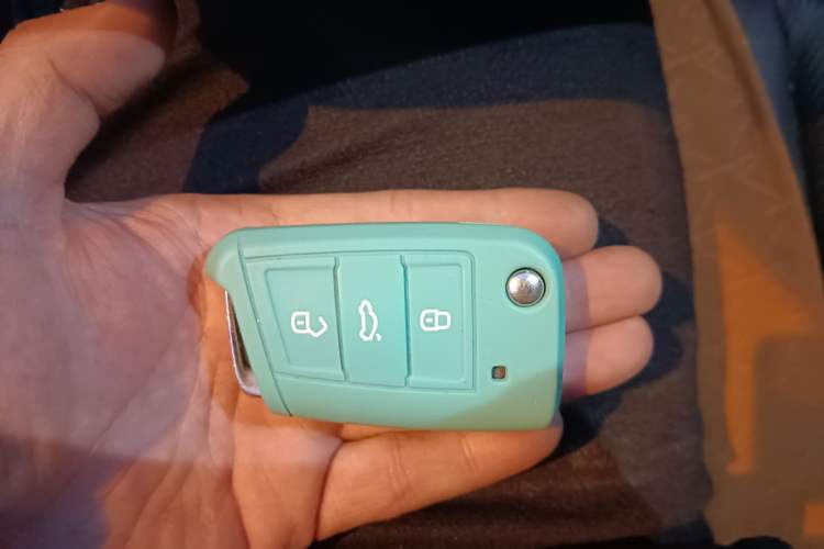 Used Volkswagen T-ROC 2019 280TSI DSG Two-Wheel Drive Comfort Version China VI Standard