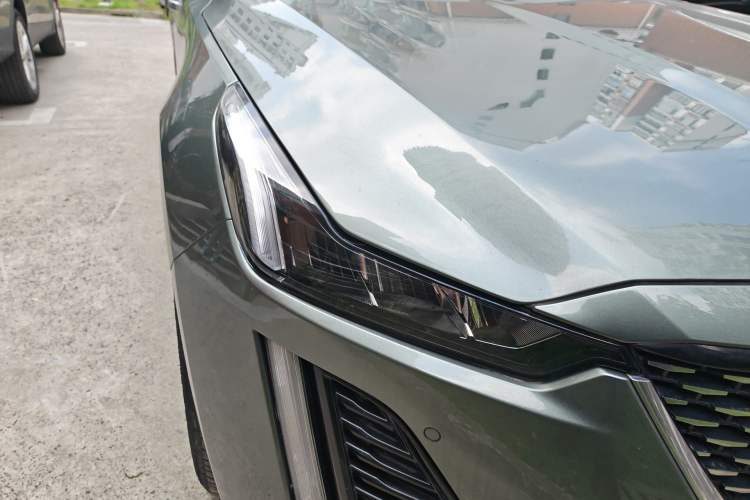 Used Cadillac CT5 2021 Revised 28T Luxury Version Right Front Headlight