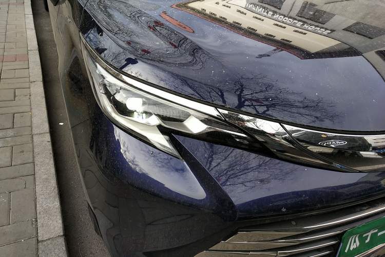 Used Toyota SIENNA 2023 2.5L Hybrid Comfort Edition