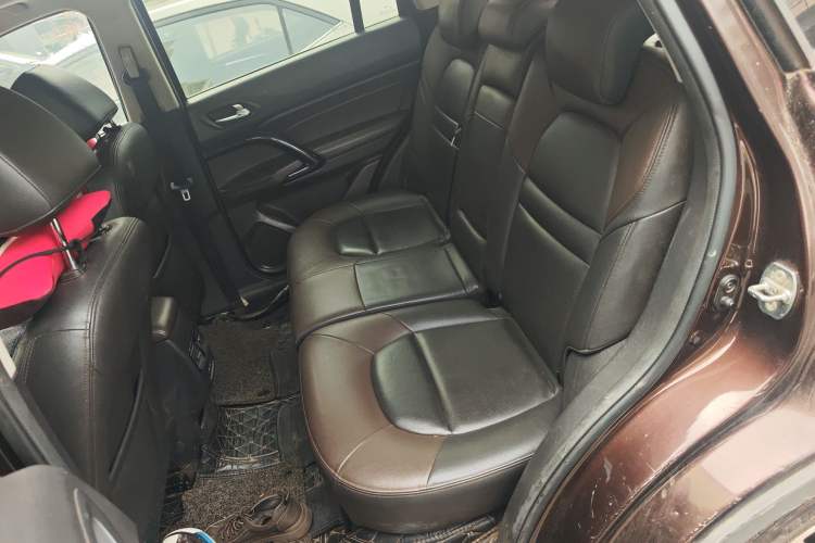 Used GAC Trumpchi GS4 2017 235T Manual Two-Wheel Drive Luxury Edition
