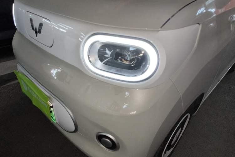 Used Wuling Hongguang MINIEV 2024 3rd Generation 215km Youth Edition
