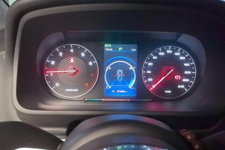 Used BYD Tang 2019 2.0T Automatic SmartConnect Prestige 7-Seater China VI Standard