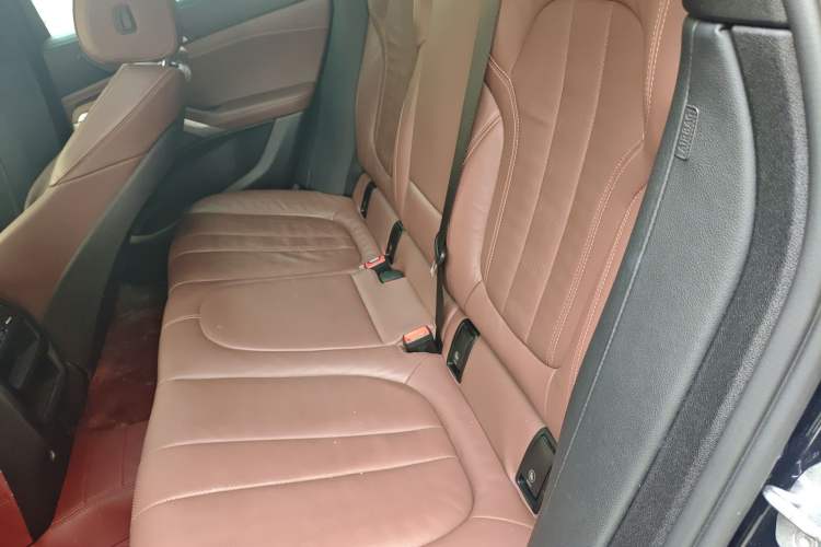 Used BMW X6 2020 xDrive30i M Sport Package Left Rear Seat