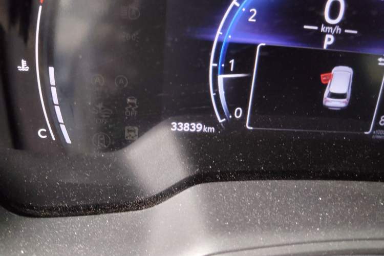 Used Toyota FRONTLANDER 2023 2.0L CVT Elite Edition Odometer Close Up