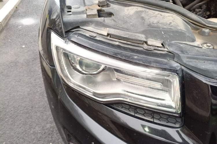 Used Jeep Grand Cherokee 2013 3.6L Luxury Navigation Edition