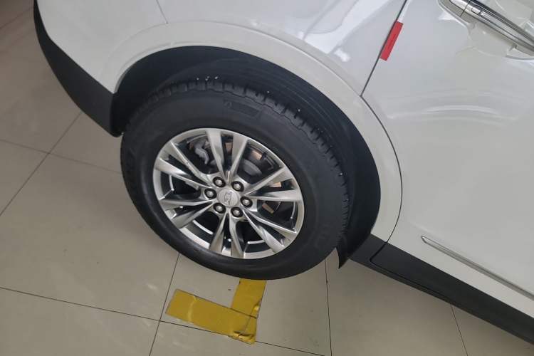 Used Cadillac XT5 2020 28T Luxury Version