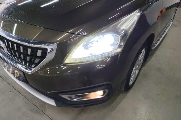 Used Peugeot 3008 2016 2.0L Automatic Classic Edition Left Front Headlight