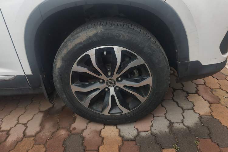 Used FORTHING Joyear X5 2017 1.6L CVT Luxury Model