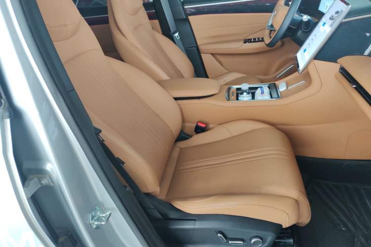 Used Geely Galaxy L7 2025 EM-i 115km Exploration+ Edition