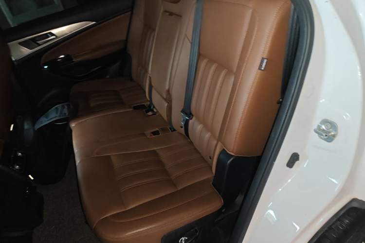 Used CHANGAN CS95 2017 2.0T Four-Wheel Drive SmartDrive Edition Left Rear Seat