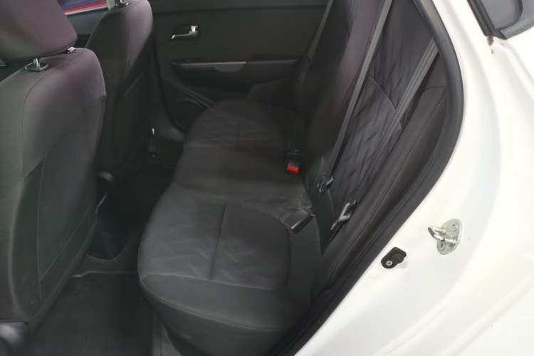 Used Kia K2 2015 Sedan 1.4L Automatic GLS