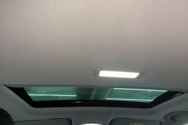 Used Geely Auto Emgrand 2025 4th Generation 1.5L CVT Luxury Version
