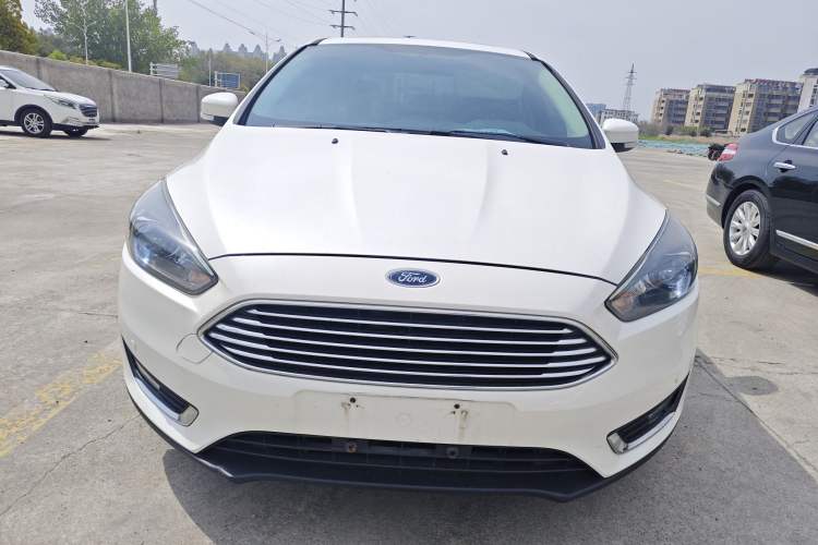 Used Ford Focus 2017 Sedan EcoBoost 180 Automatic Elite Model
