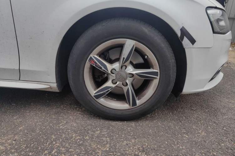 Used Audi A4L 2013 35 TFSI Automatic Standard Model