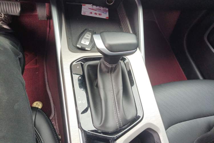 Used Geely Auto Emgrand 2023 4th Generation Champion Edition 1.5L CVT Prestige Model Gear Lever