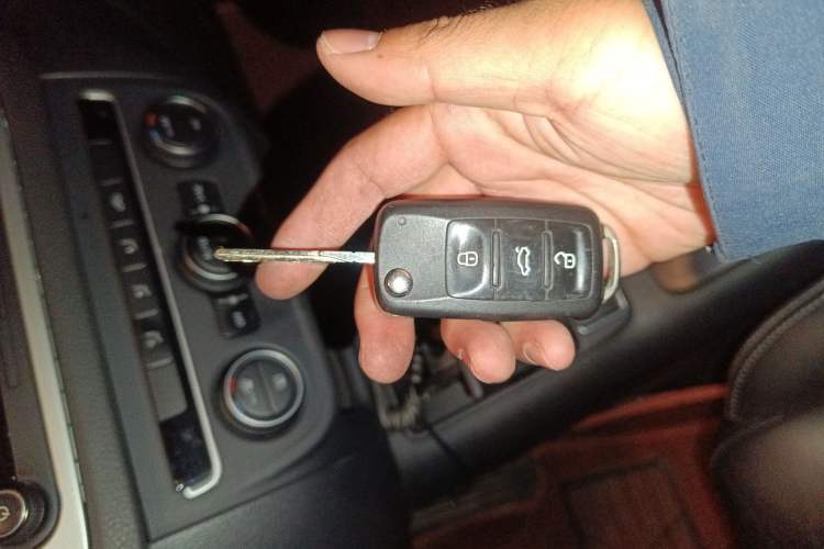 Used Volkswagen Tiguan L 2016 300TSI Automatic Two-Wheel Drive Comfort Edition