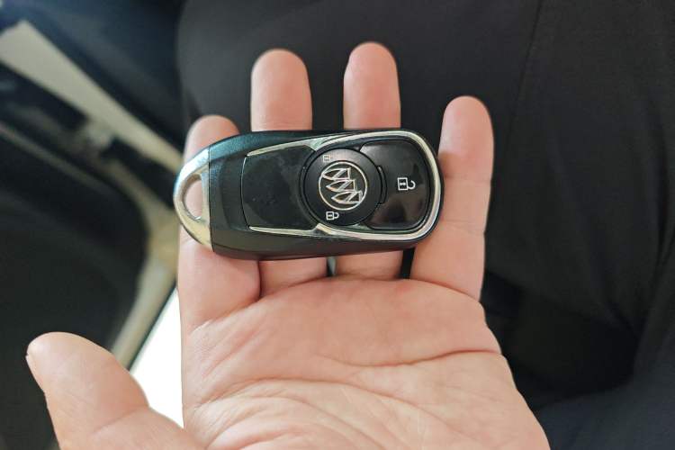 Used Buick Envision 2017 20T Two-Wheel Drive Leading Version Vehicle Key