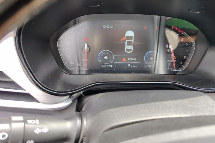 Used CHANGAN CS85 COUPE 2019 1.5T DCT Dynamic Version China VI Standard
