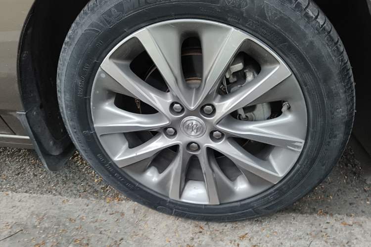 Used Buick GL6 2021 323T Mild Hybrid Connect Luxury Model