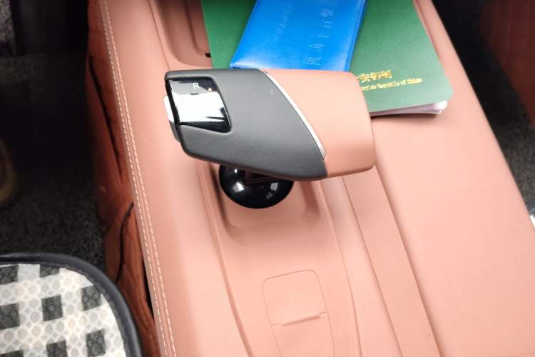 Used CHANGAN UNI-Z 2025 500Bar PRO
