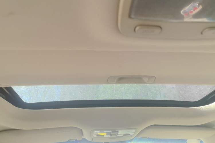 Used Hyundai Tucson 2013 2.0L Manual Two-Wheel Drive Fashion Edition
