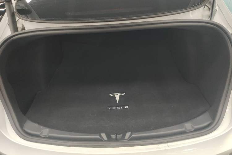 Used Tesla Model 3 2022 Rear-Wheel-Drive Version
