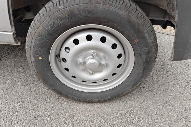 Used Wuling Zhiguang 2023 1.5L Practical Version 5/7 Seats