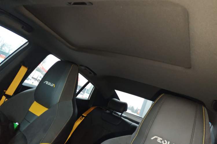 Used Dongfeng Aeolus Yixuan 2023 Mach Edition 1.5T Automatic Dream-Chasing Rider Version
