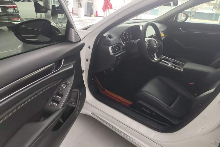 Used Honda Accord 2022 260TURBO Phantom Night · Prestige Edition