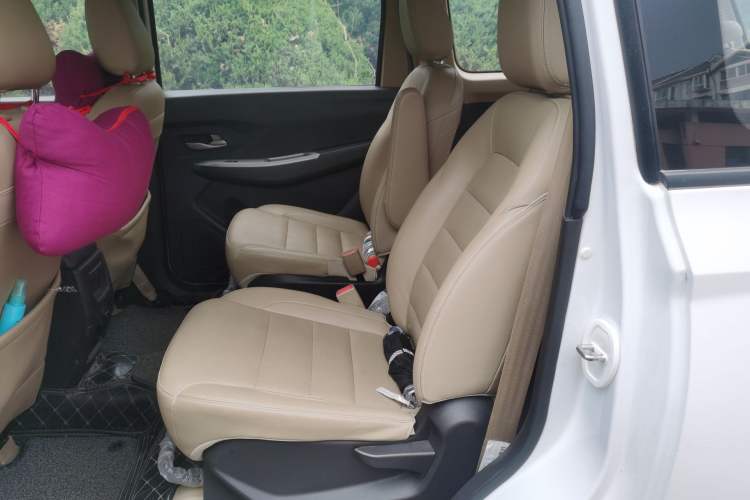 Used Wuling Hongguang 2018 1.5L S Comfort Model L2B
