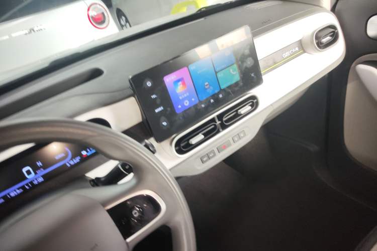 Used Geely Galaxy Panda 2024 200km Panda Rider