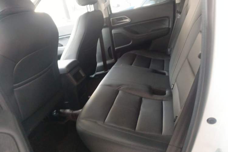 Used Great Wall Poer 2024 2.4T Commercial Version Automatic Diesel Two-Wheel Drive Elite Edition
