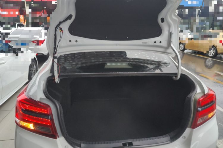 Used Toyota YARiS L Zhi Xiang 2017 1.5E CVT Dynamic Edition
