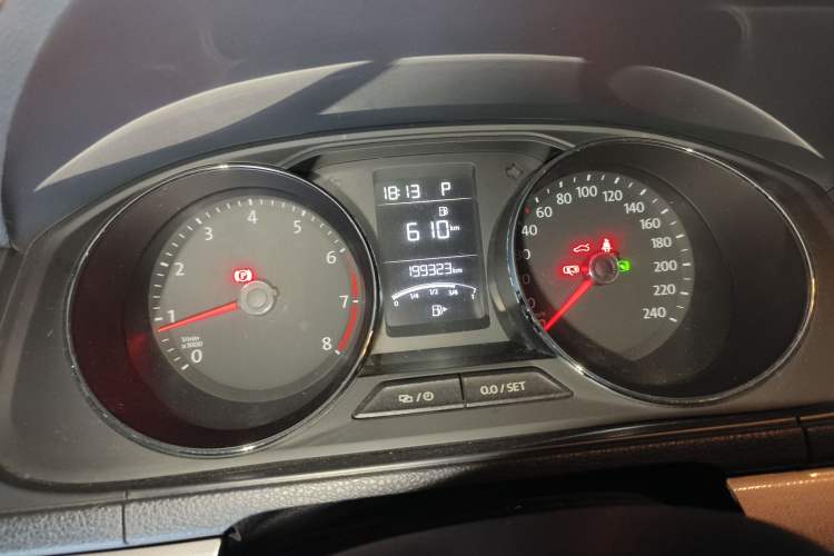 Used Volkswagen Lavida 2015 1.6L Automatic Comfort Edition
