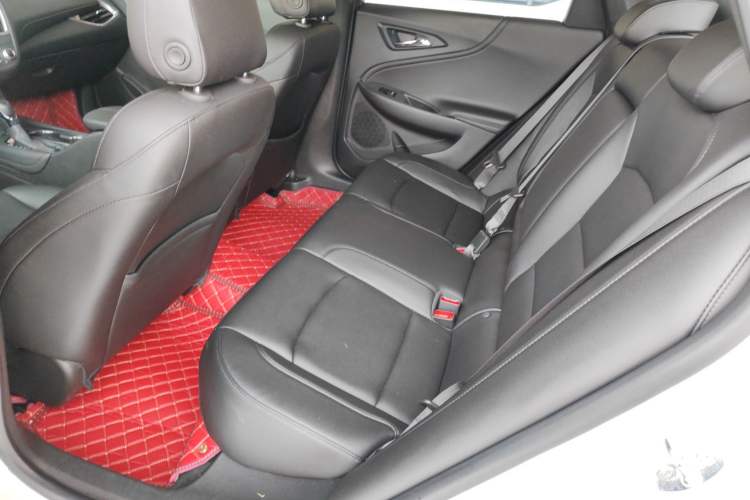 Used Chevrolet Malibu XL 2022 535T Automatic Sport Edition Left Rear Seat